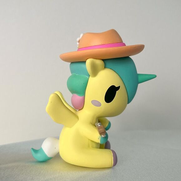 Tokidoki Melody Mates Picnic Party Unicorno Guitar Dog Unicorno Figure New - Picture 5 of 8